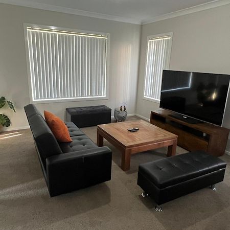 4Br House For Whole Family Vila Schofields Exterior foto